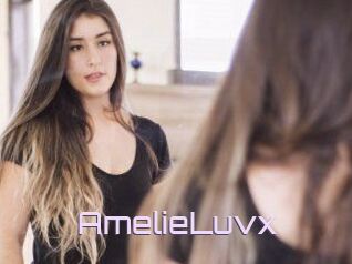 Amelie_Luvx