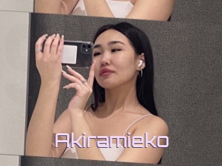Akiramieko