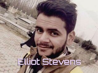 Elliot_Stevens