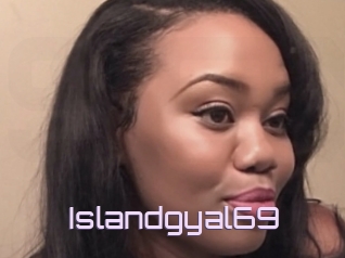Islandgyal69