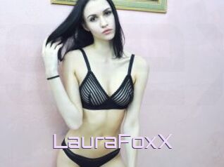 LauraFoxX