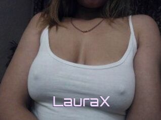 LauraX