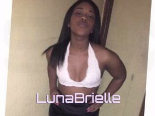 Luna_Brielle