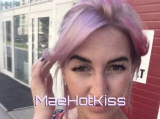 MaeHotKiss