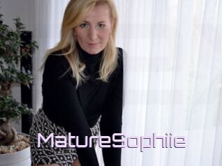 MatureSophiie