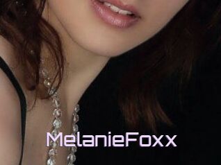Melanie_Foxx