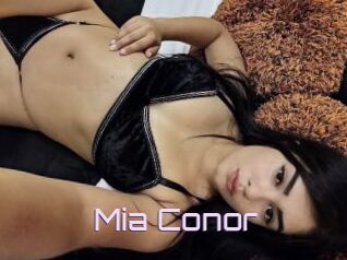 Mia_Conor