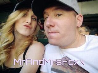 MrAndMrs_Foxx