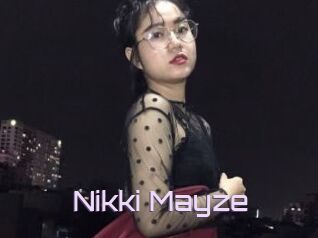 Nikki_Mayze