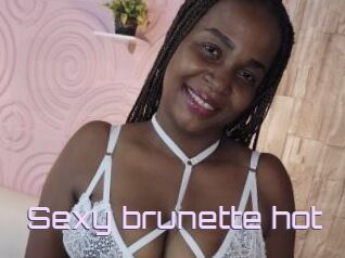 Sexy_brunette_hot